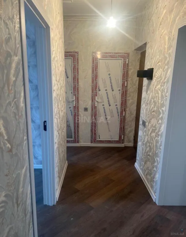 Satılır 4 otaqlı mənzil 73 m²