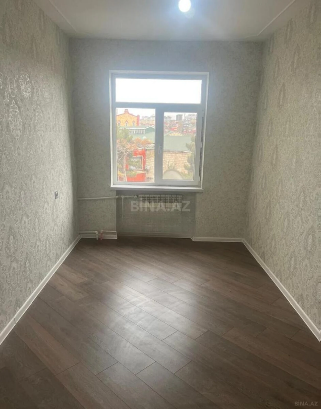 Satılır 4 otaqlı mənzil 73 m²