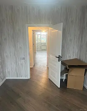 Satılır 4 otaqlı mənzil 73 m²