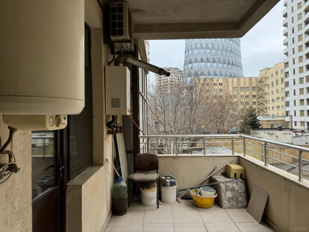 Kirayə verilir 3 otaqlı ofis 150 m²