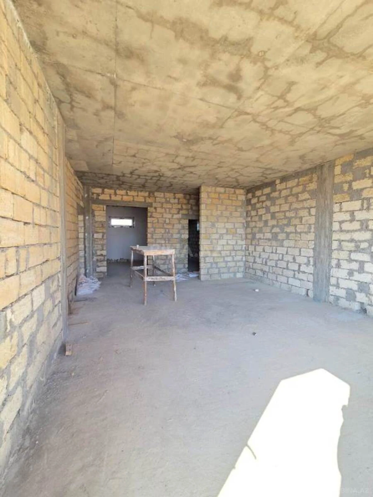 Satılır 6 otaqlı həyət evi 366 m²