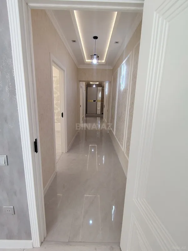 Satılır 3 otaqlı mənzil 116 m²