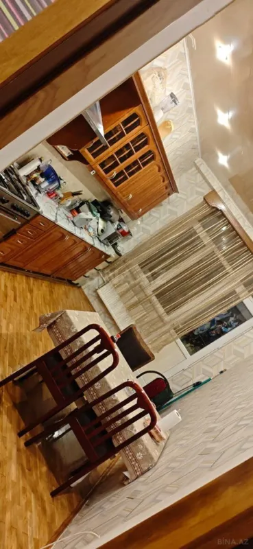 Kirayə verilir 3 otaqlı mənzil 155 m²