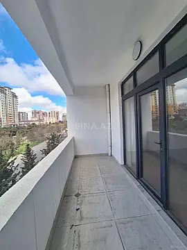Satılır 3 otaqlı mənzil 118 m²