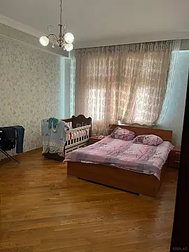 Satılır 2 otaqlı mənzil 90 m²