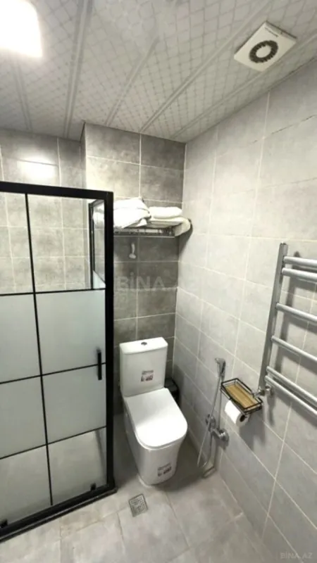 Satılır 3 otaqlı mənzil 130 m²