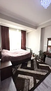 Satılır 3 otaqlı mənzil 130 m²