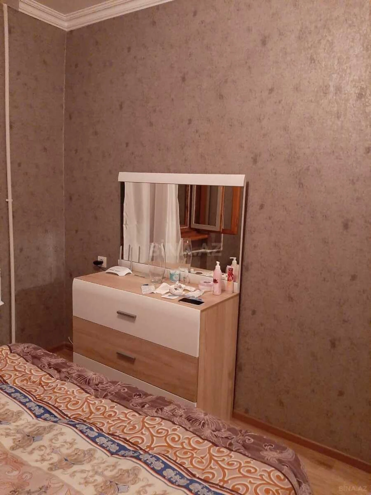 Kirayə verilir 3 otaqlı mənzil 50 m²
