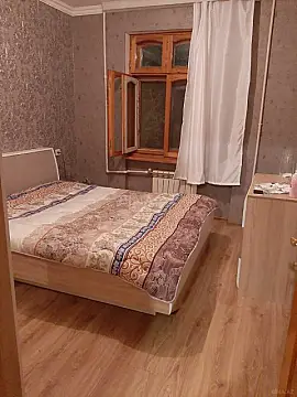 Kirayə verilir 3 otaqlı mənzil 50 m²