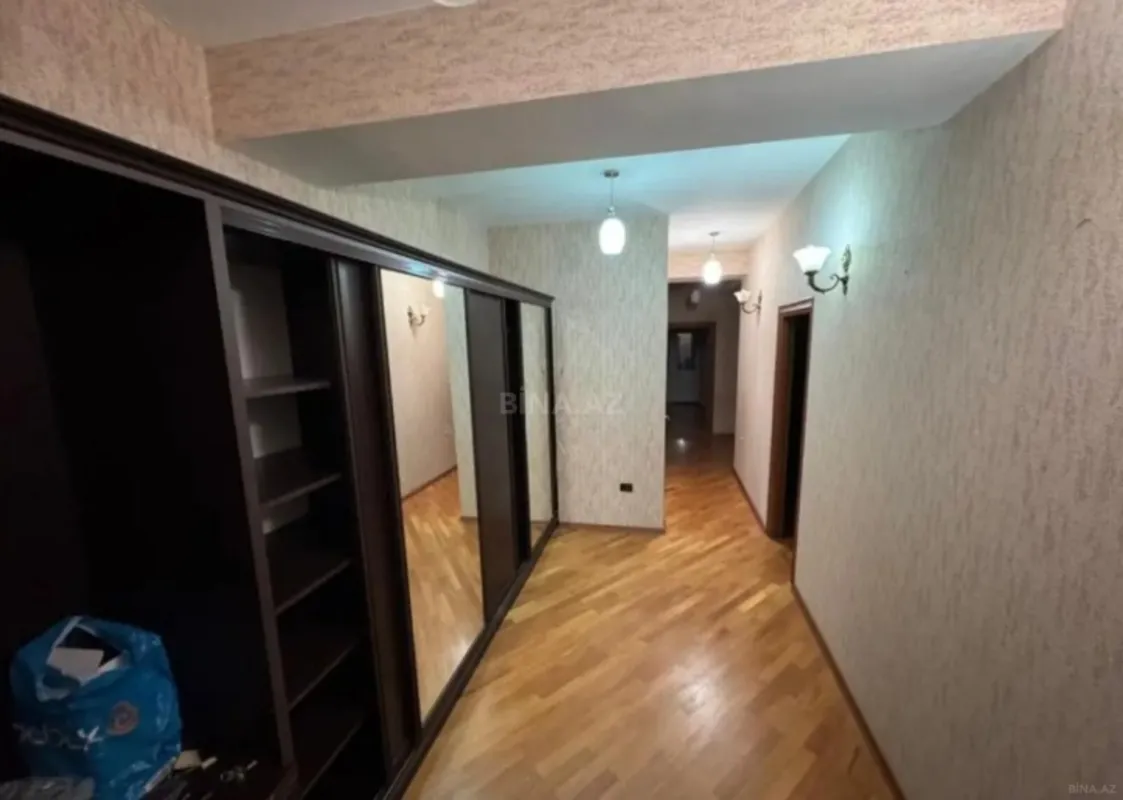 Kirayə verilir 3 otaqlı mənzil 100 m²