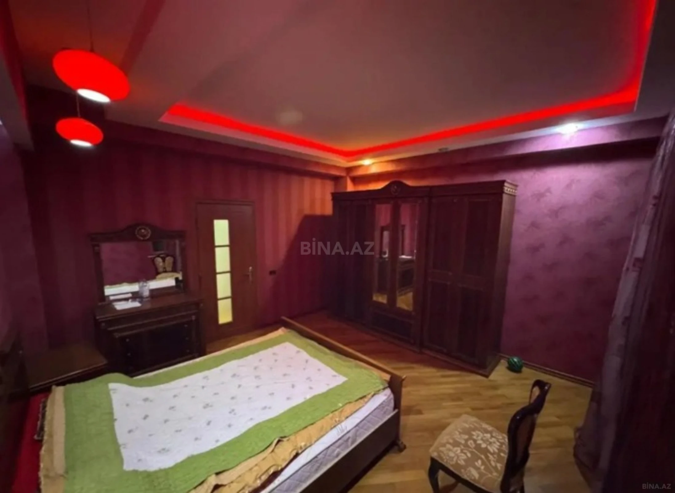 Kirayə verilir 3 otaqlı mənzil 100 m²