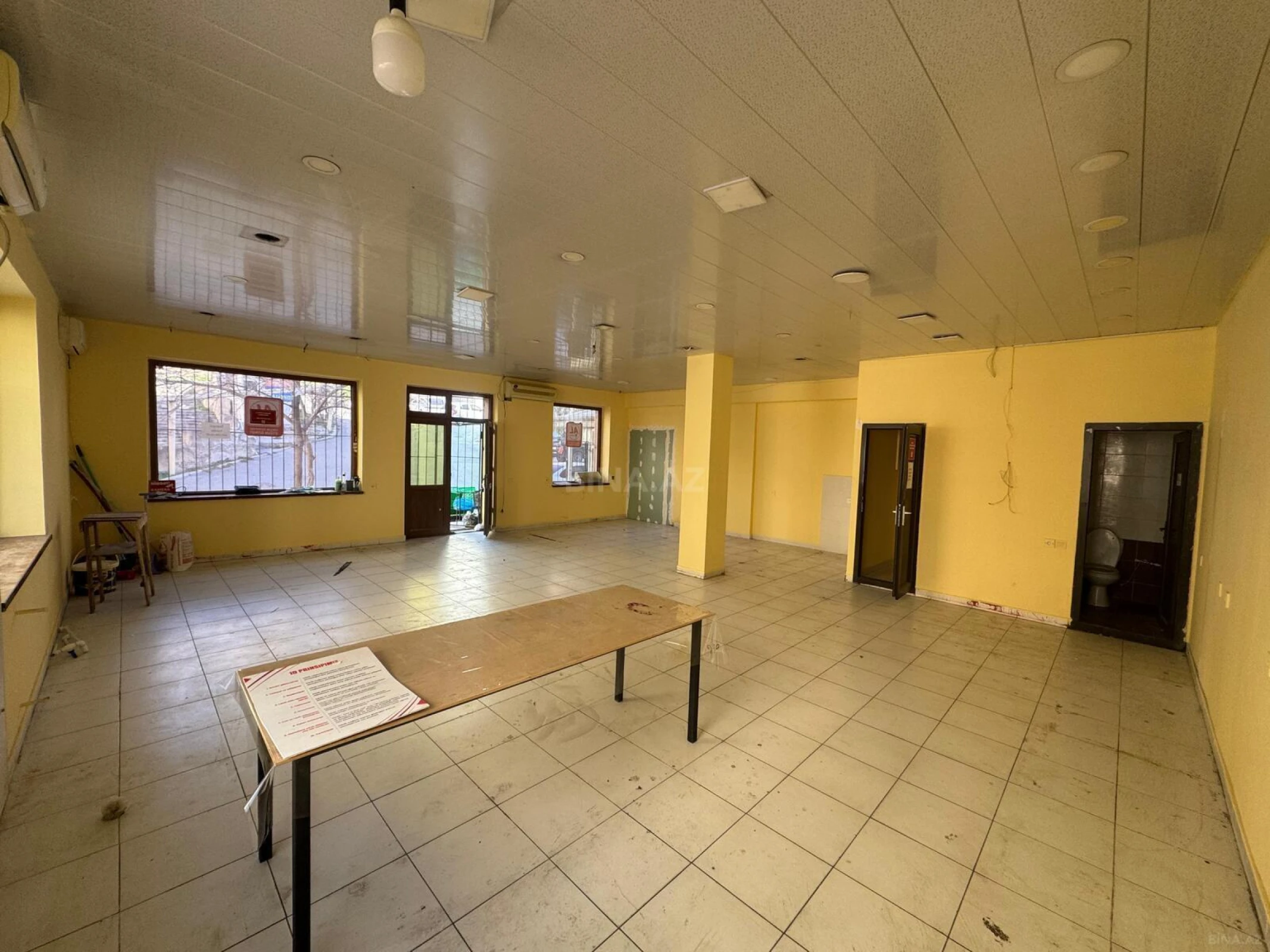 Kirayə verilir obyekt 90 m²