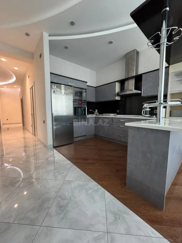 Kirayə verilir 3 otaqlı mənzil 120 m²