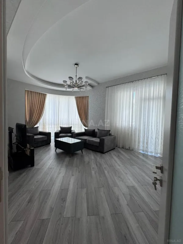 Kirayə verilir 3 otaqlı mənzil 120 m²