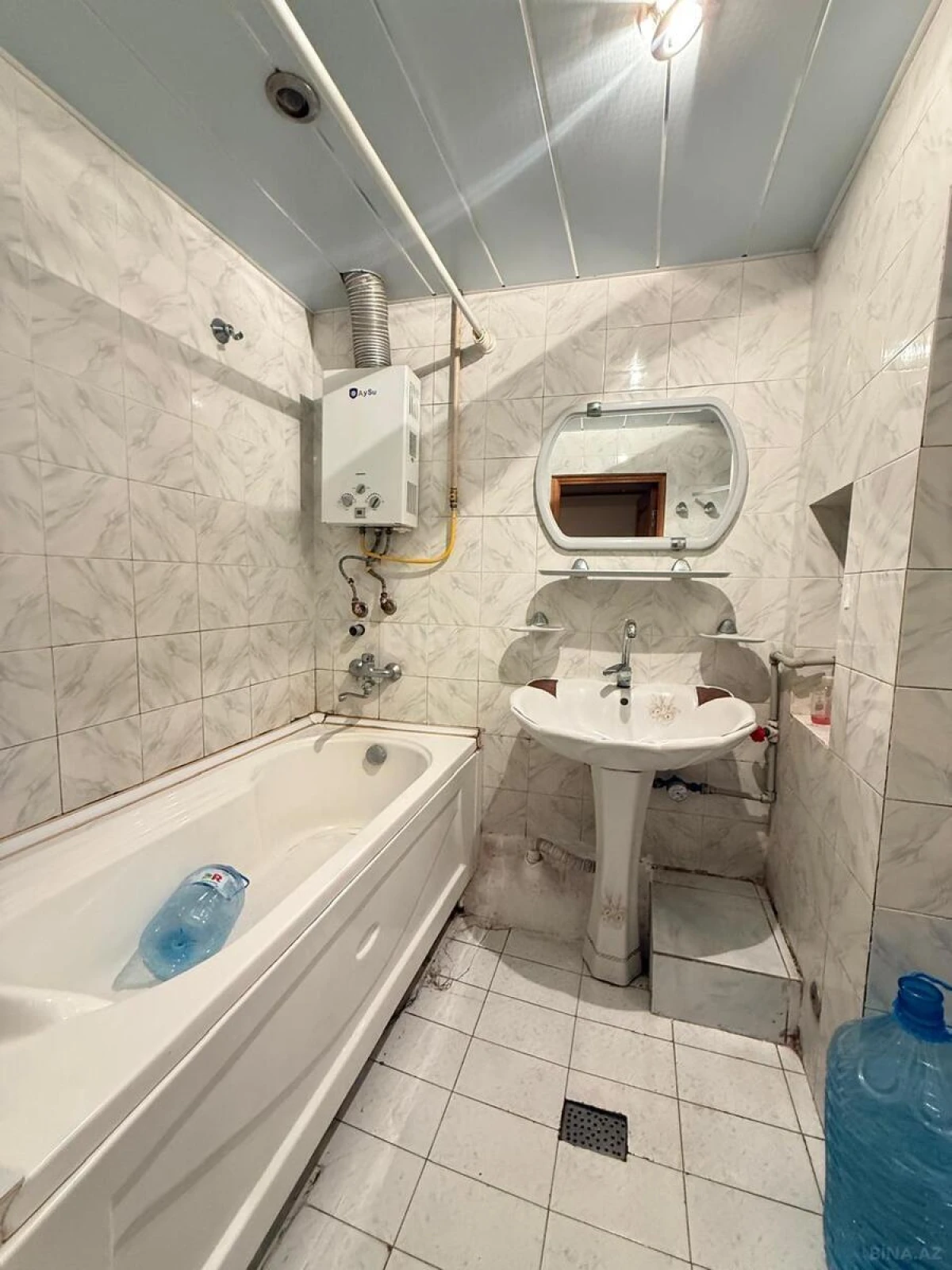 Satılır 2 otaqlı mənzil 60 m²