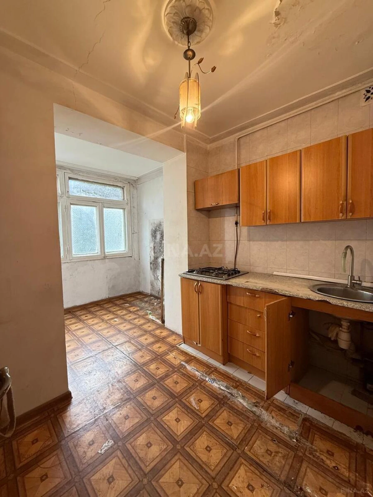 Satılır 2 otaqlı mənzil 60 m²