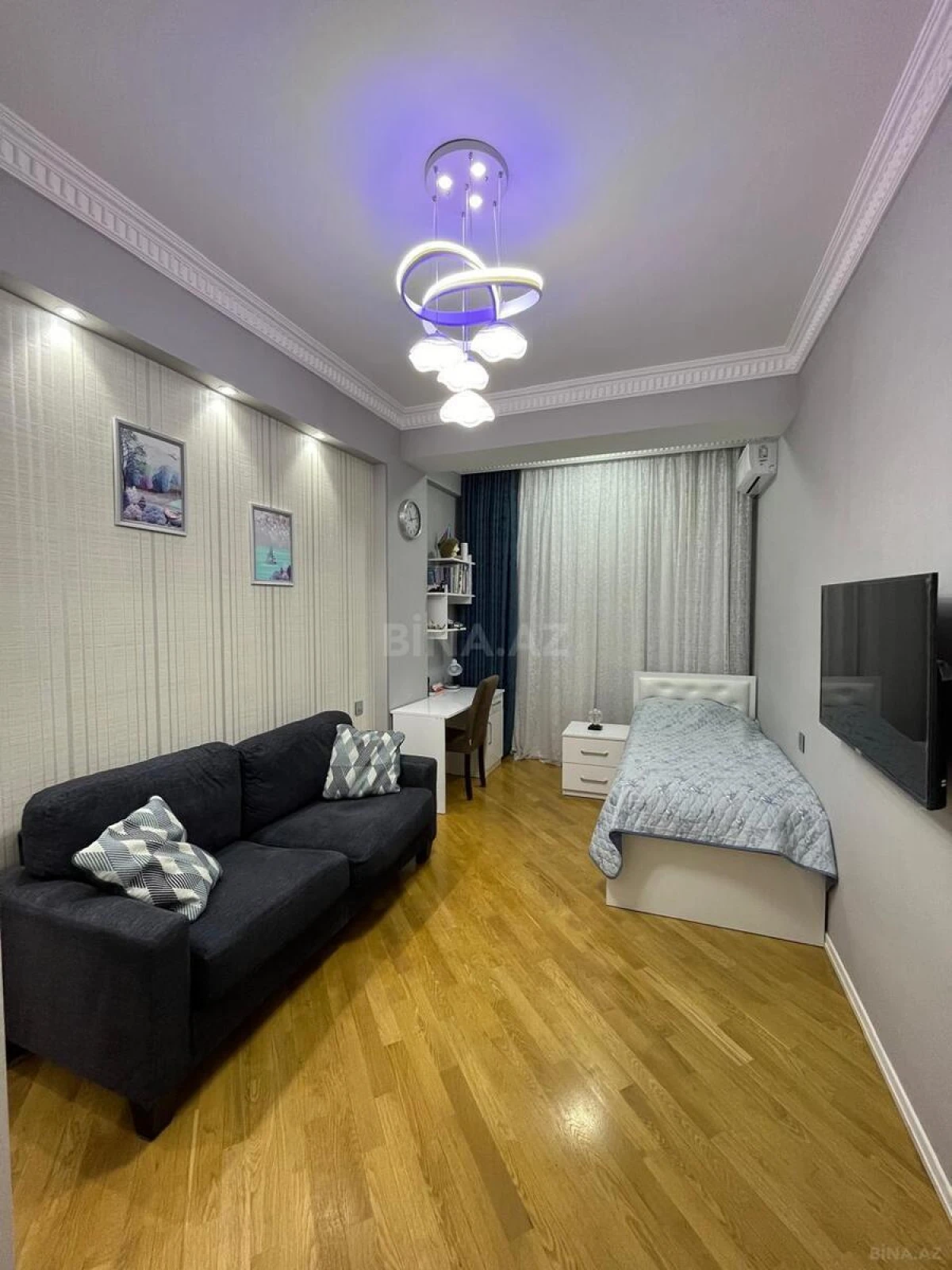 Satılır 4 otaqlı mənzil 170 m²
