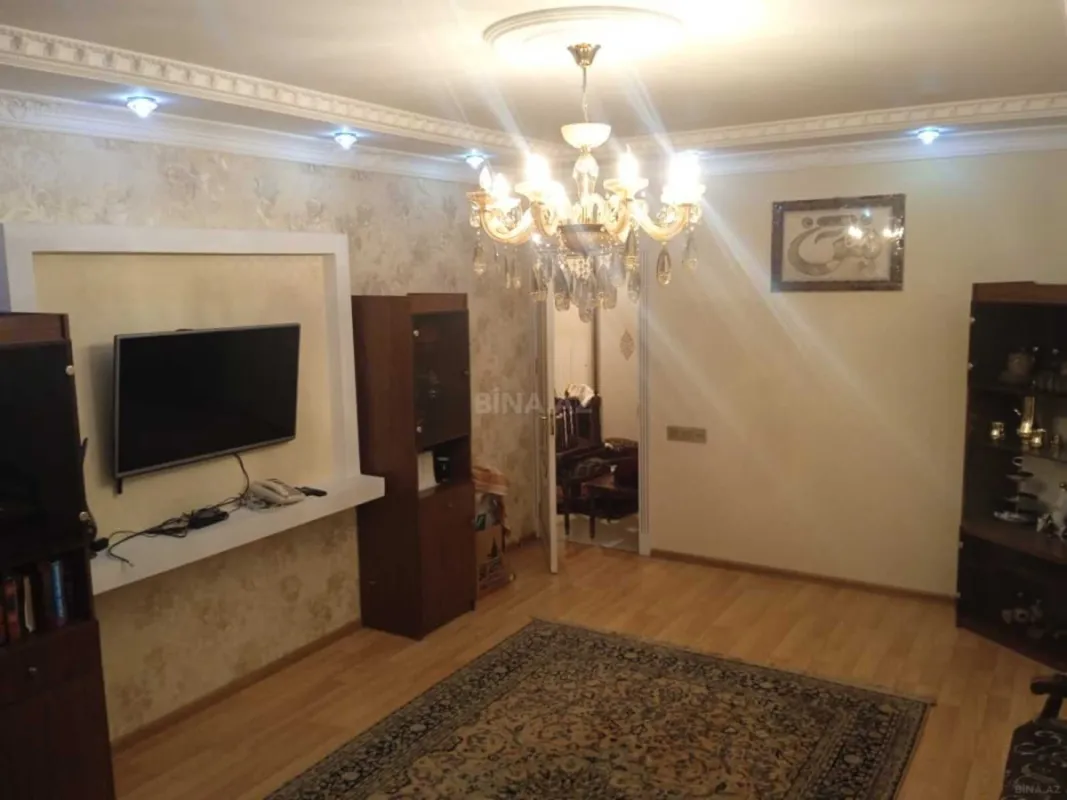 Satılır 2 otaqlı mənzil 60 m²