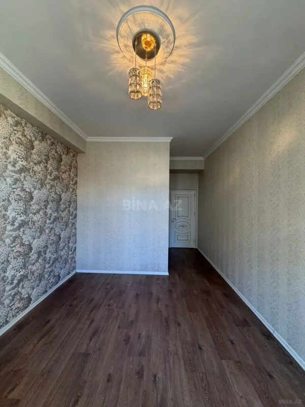 Satılır 3 otaqlı mənzil 104 m²