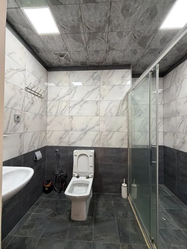 Satılır 3 otaqlı mənzil 104 m²