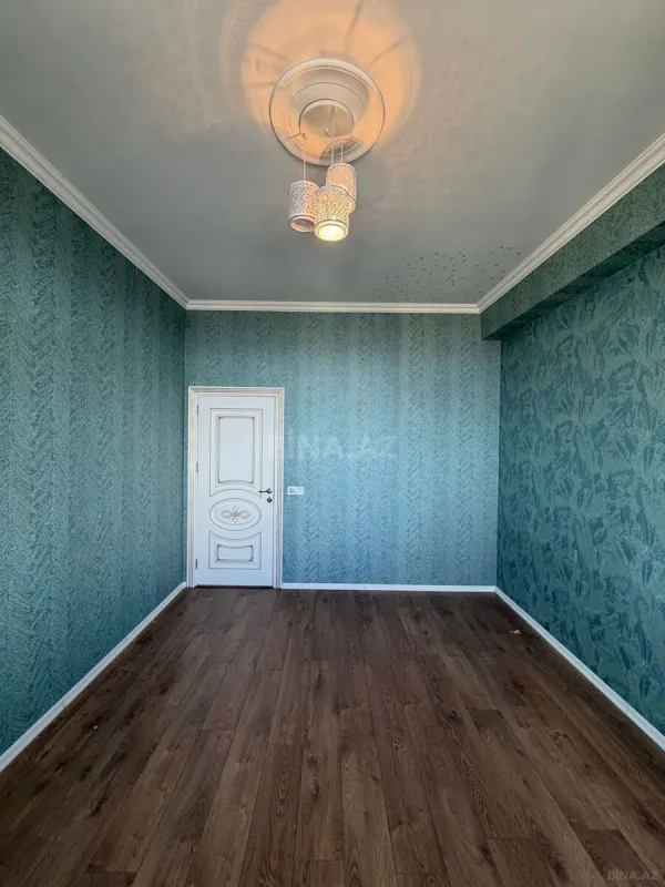 Satılır 3 otaqlı mənzil 104 m²