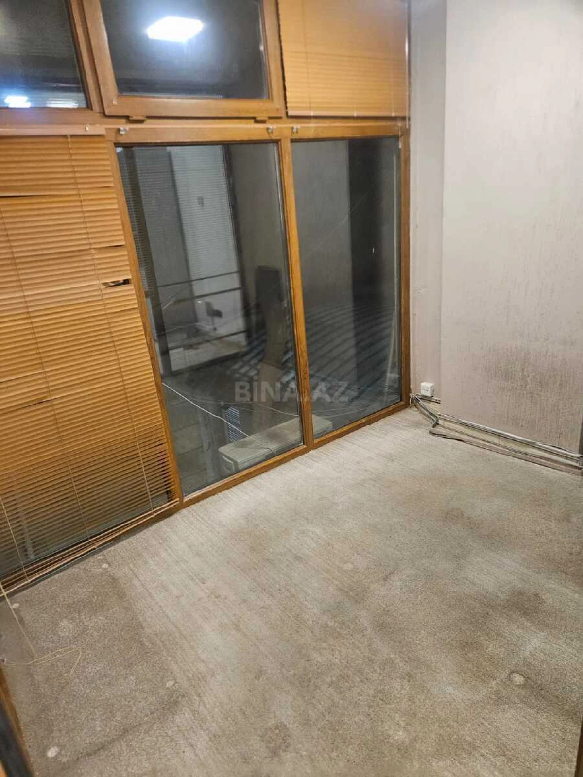 Kirayə verilir 3 otaqlı ofis 90 m²