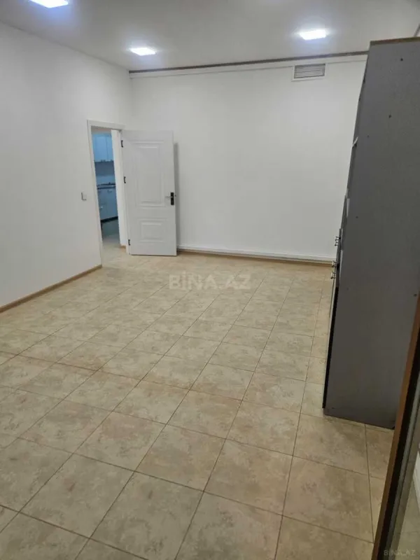 Kirayə verilir 3 otaqlı ofis 90 m²