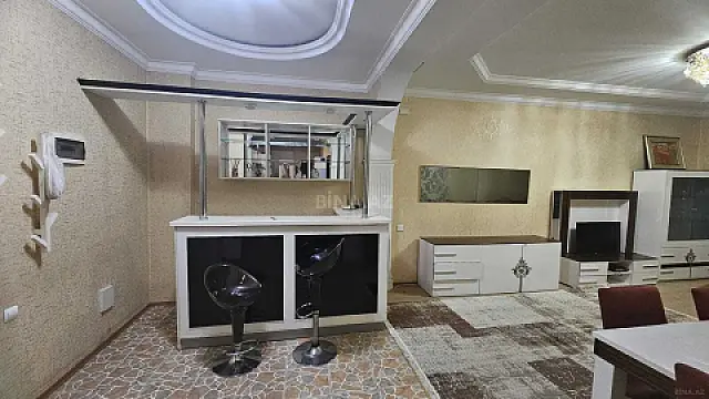 Kirayə verilir 3 otaqlı mənzil 96 m²