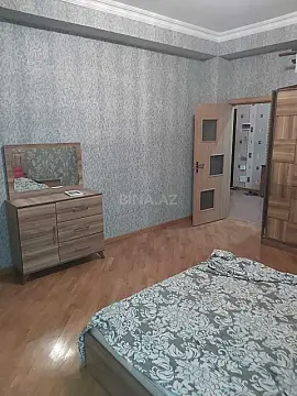 Kirayə verilir 2 otaqlı mənzil 70 m²