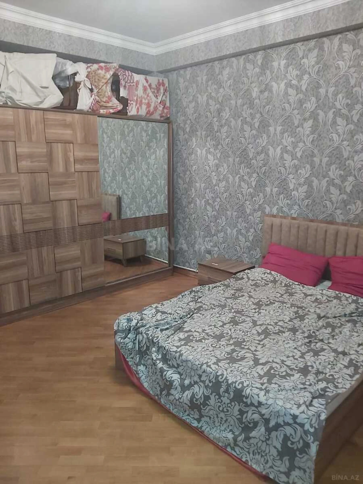 Kirayə verilir 2 otaqlı mənzil 70 m²