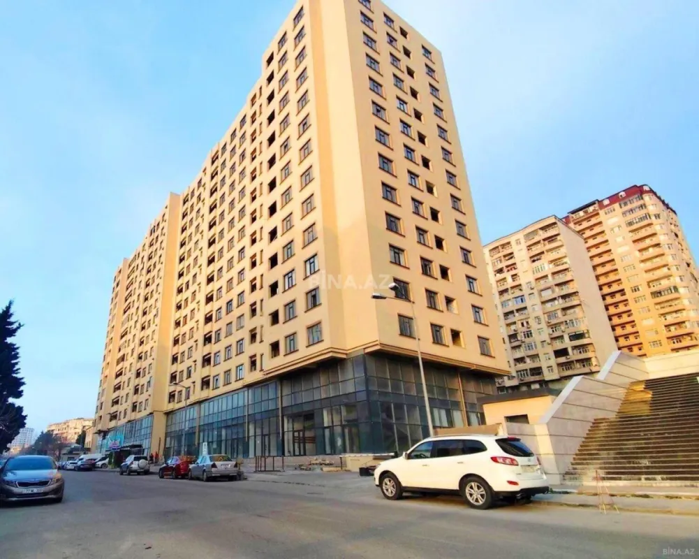 Satılır 2 otaqlı mənzil 68 m²
