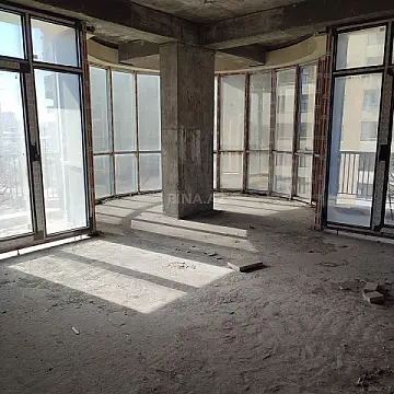 Satılır 3 otaqlı mənzil 159 m²