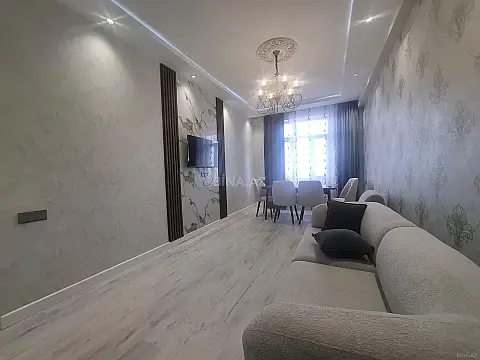 Kirayə verilir 3 otaqlı mənzil 100 m²