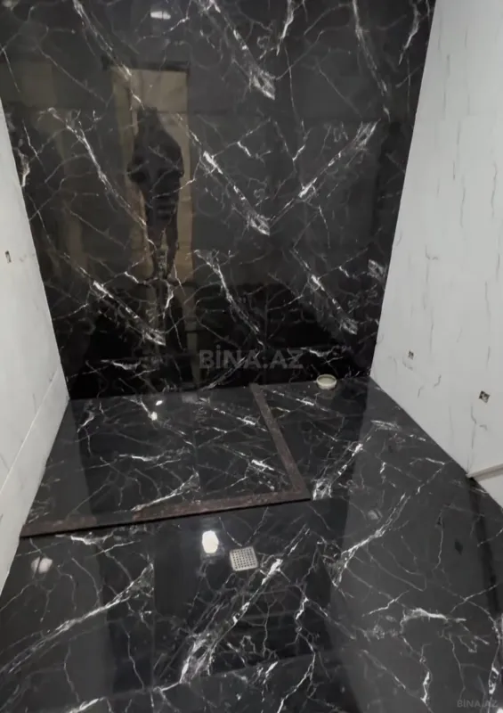 Satılır 4 otaqlı həyət evi 198 m²