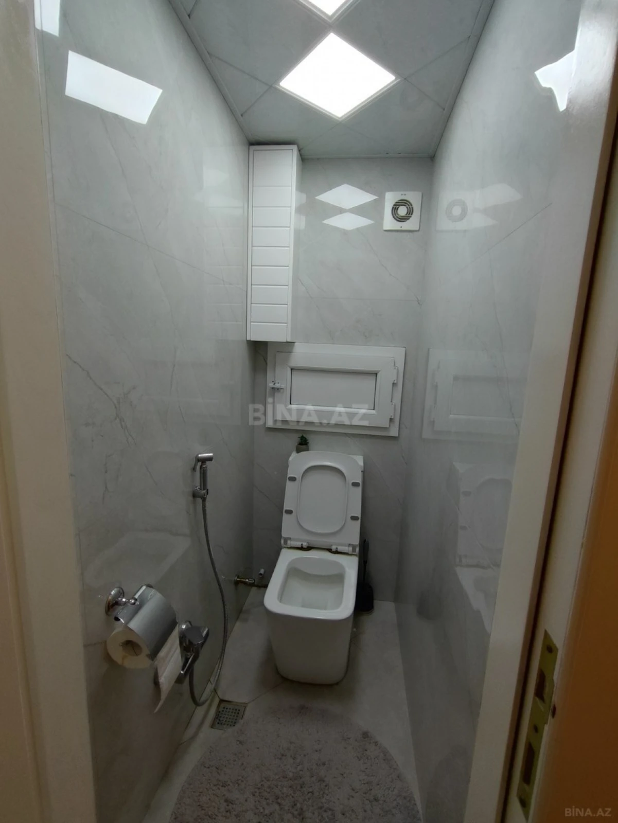 Satılır 2 otaqlı mənzil 70 m²