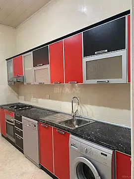 Kirayə verilir 7 otaqlı həyət evi 550 m²