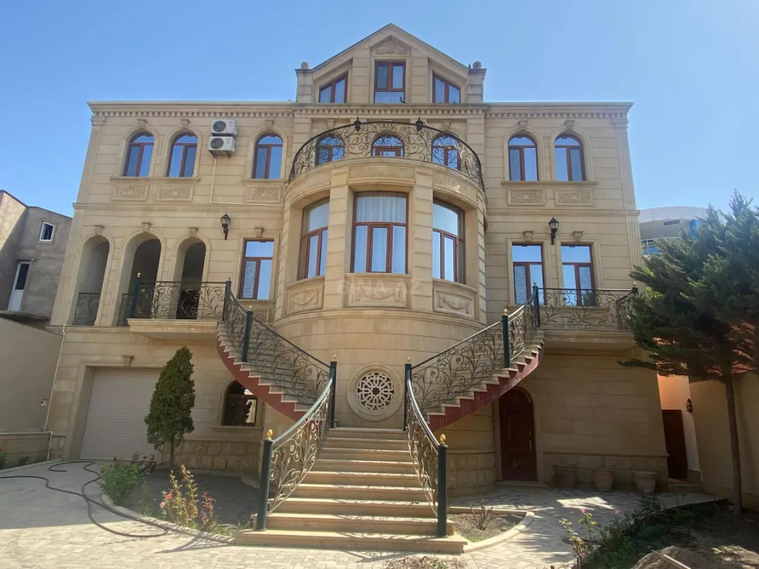 Kirayə verilir 7 otaqlı həyət evi 550 m²