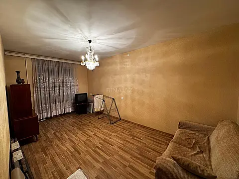 Satılır 4 otaqlı mənzil 100 m²
