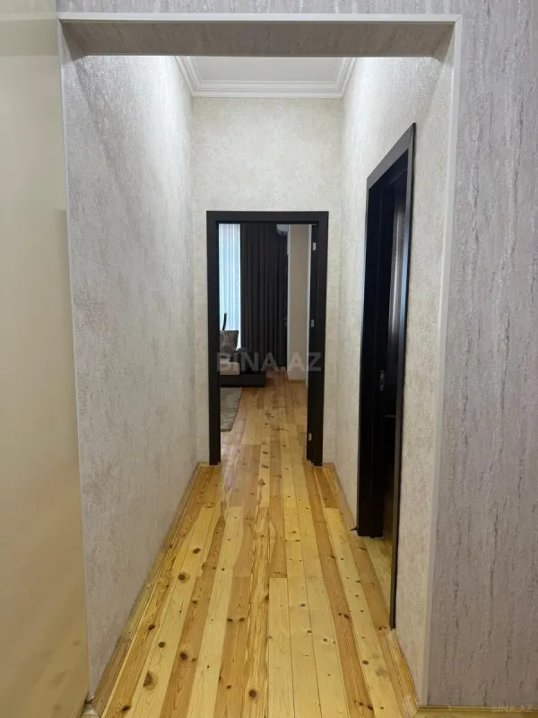 Kirayə verilir 2 otaqlı mənzil 72 m²