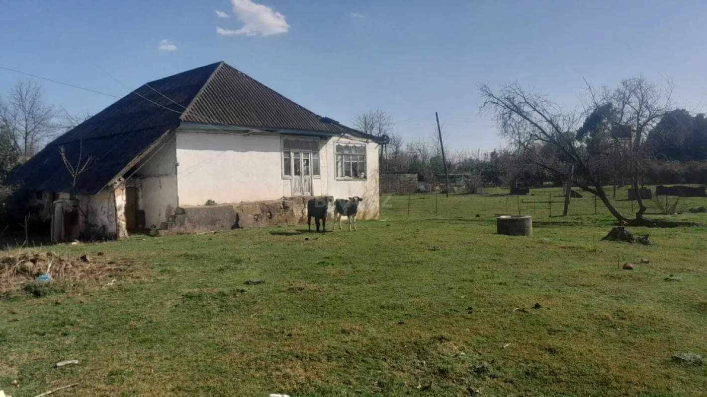 Satılır həyət evi 120 m²