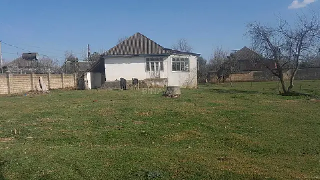 Satılır həyət evi 120 m² — Astara 120.00 m²
