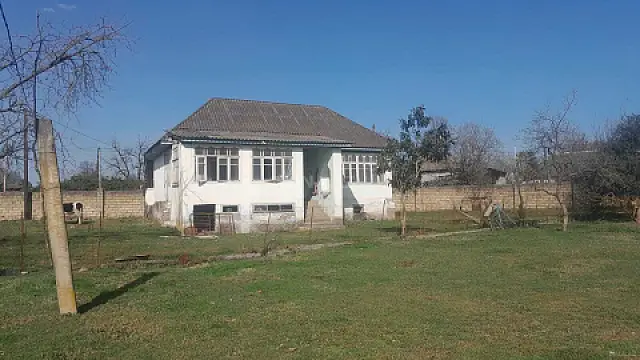 Satılır həyət evi 120 m²