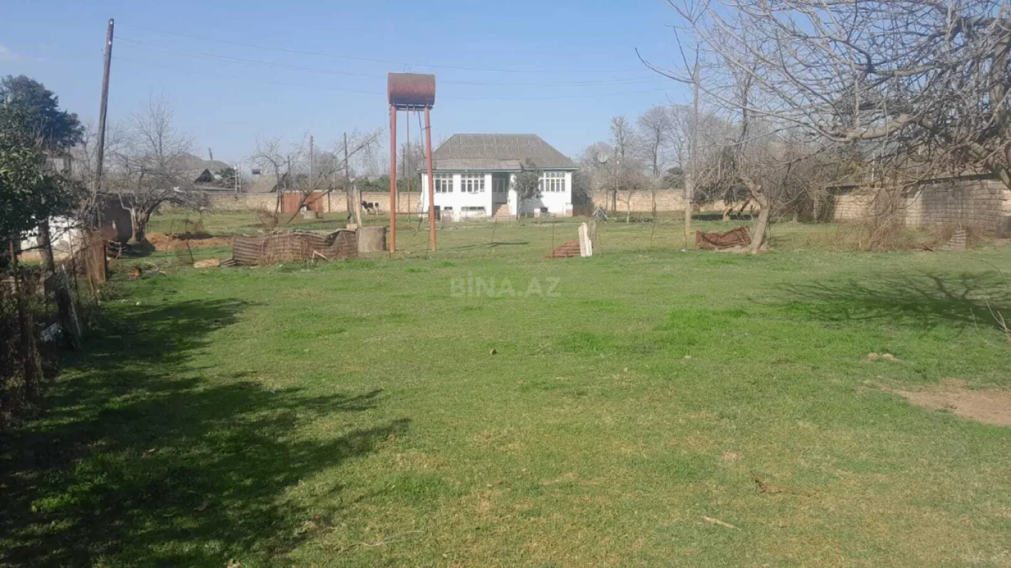 Satılır həyət evi 120 m²