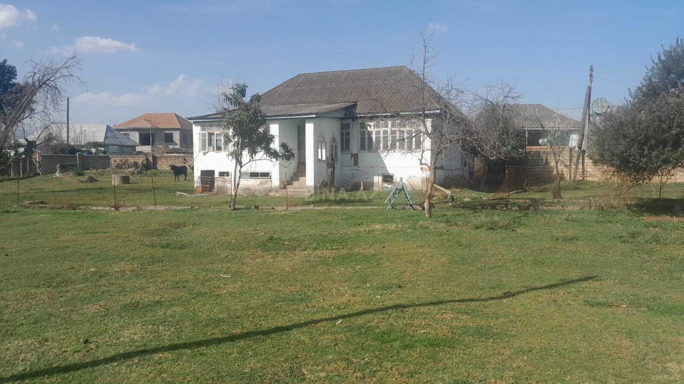 Satılır həyət evi 120 m²