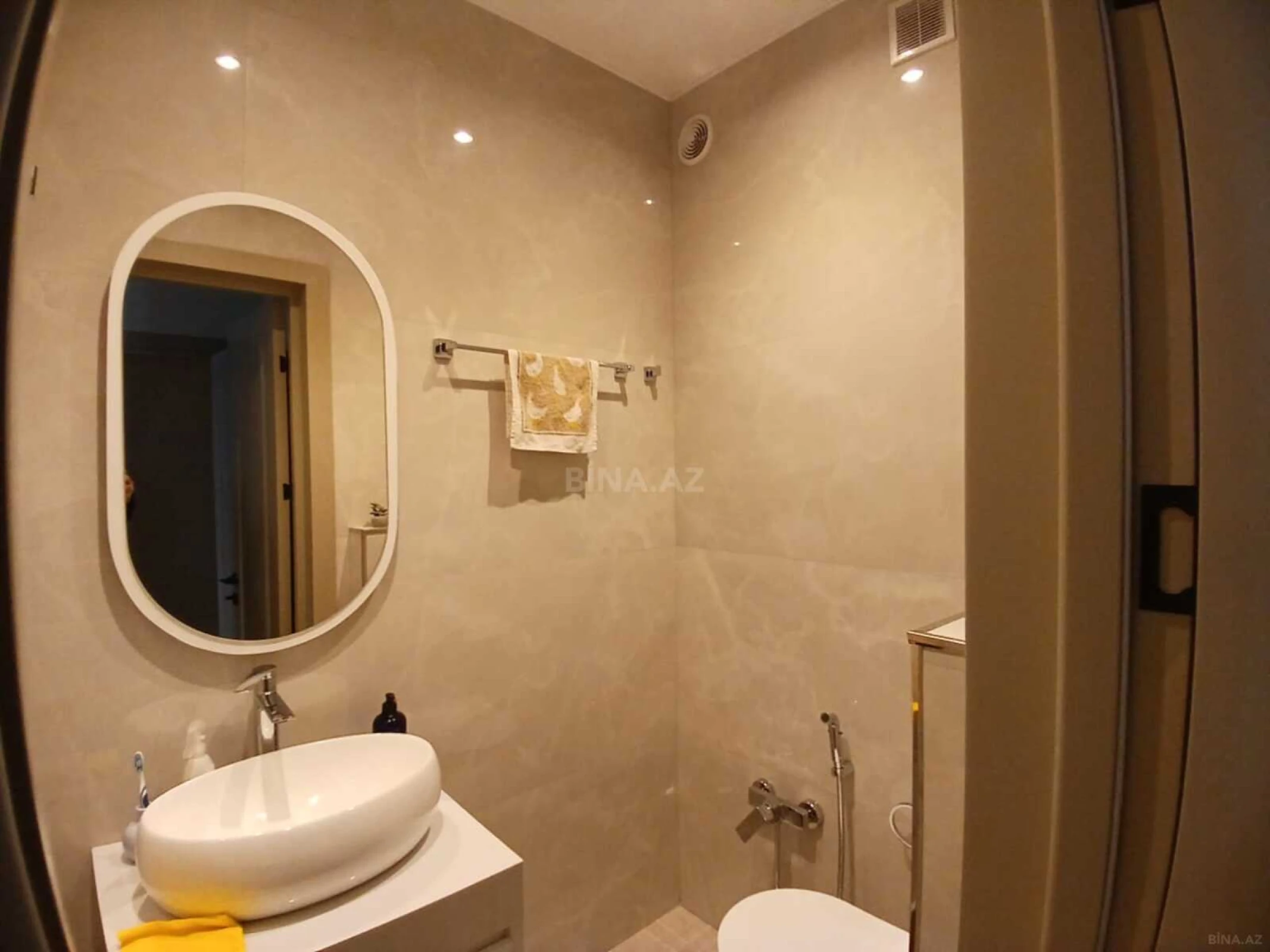 Kirayə verilir 3 otaqlı mənzil 88 m²
