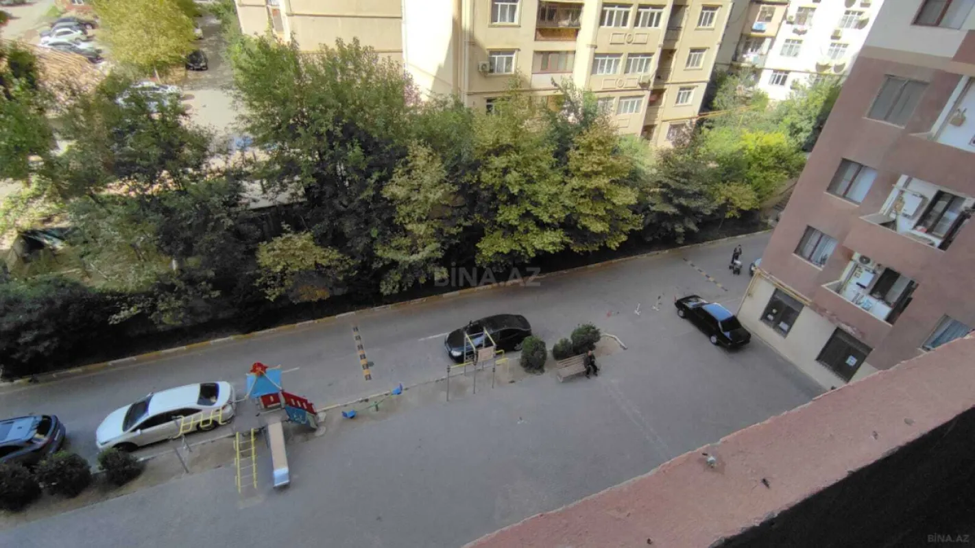 Satılır 3 otaqlı mənzil 82 m²