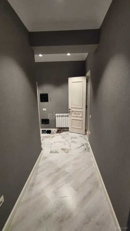 Satılır 3 otaqlı mənzil 82 m²