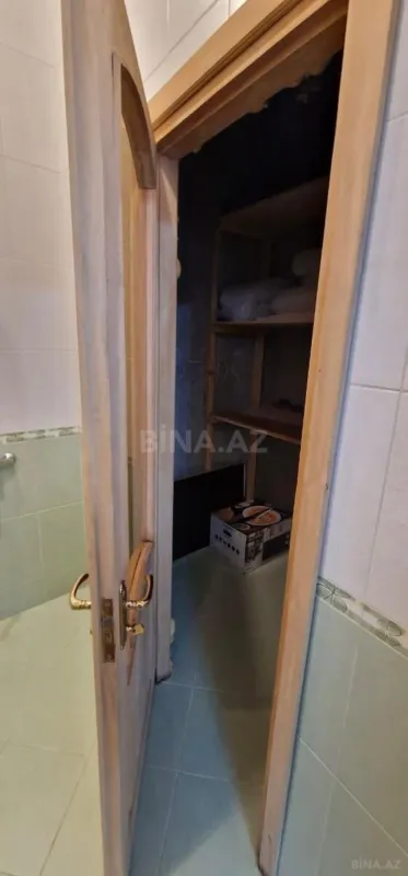 Kirayə verilir 4 otaqlı mənzil 165 m²