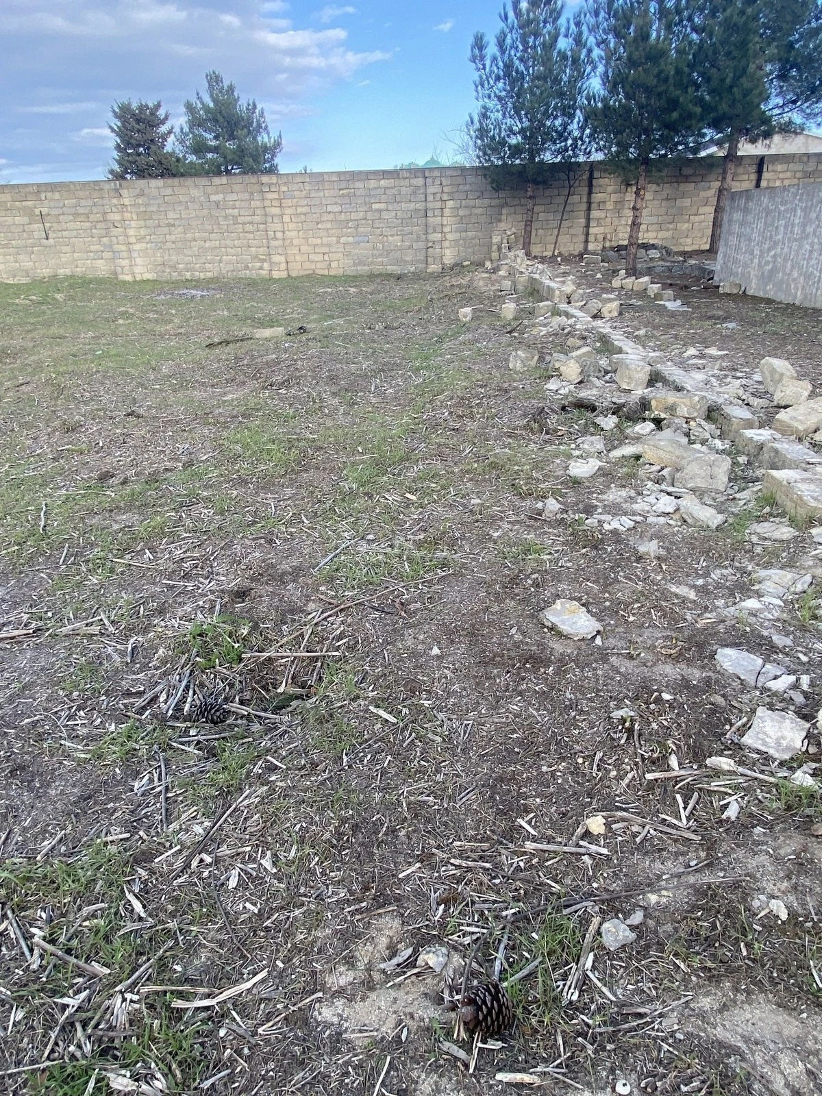 Satılır torpaq sahəsi 2.5 m²