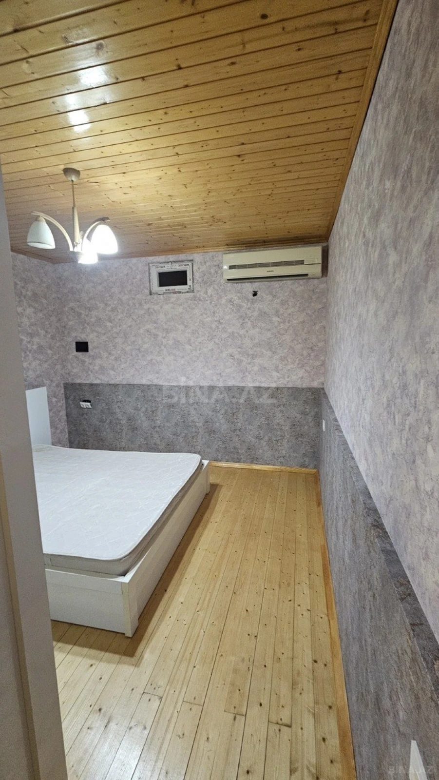 Kirayə verilir 2 otaqlı həyət evi 60 m²